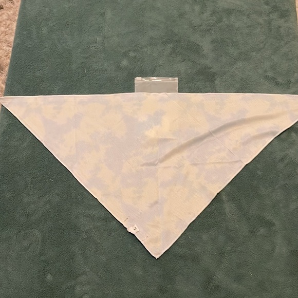 Spark Paws Dog Bandanna - Picture 2 of 4